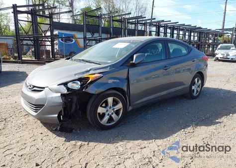 2012 Hyundai Elantra Gls из США, поврежденный, VIN 5NPDH4AE2CH126783